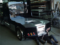 Vehicles - Kenworth Covered Bed - Image 1